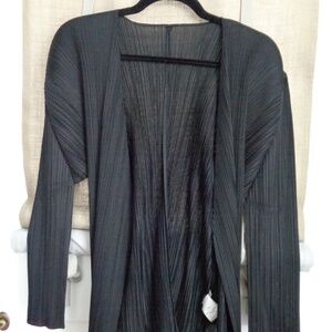 Issey Miyake Pleated Black open front top